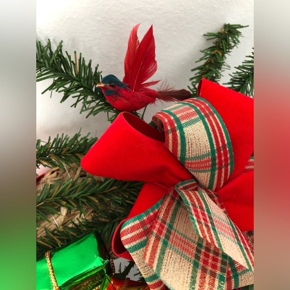 🎅🏻Holiday Red Plaid Cardinal Mistletoe Christmas Wreath - Picture 5 of 6